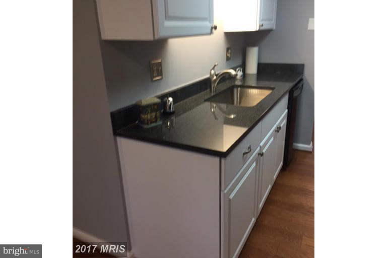 6283 Rathlin Drive Springfield, VA 22152 - Photo 3 of 4 Kitchen