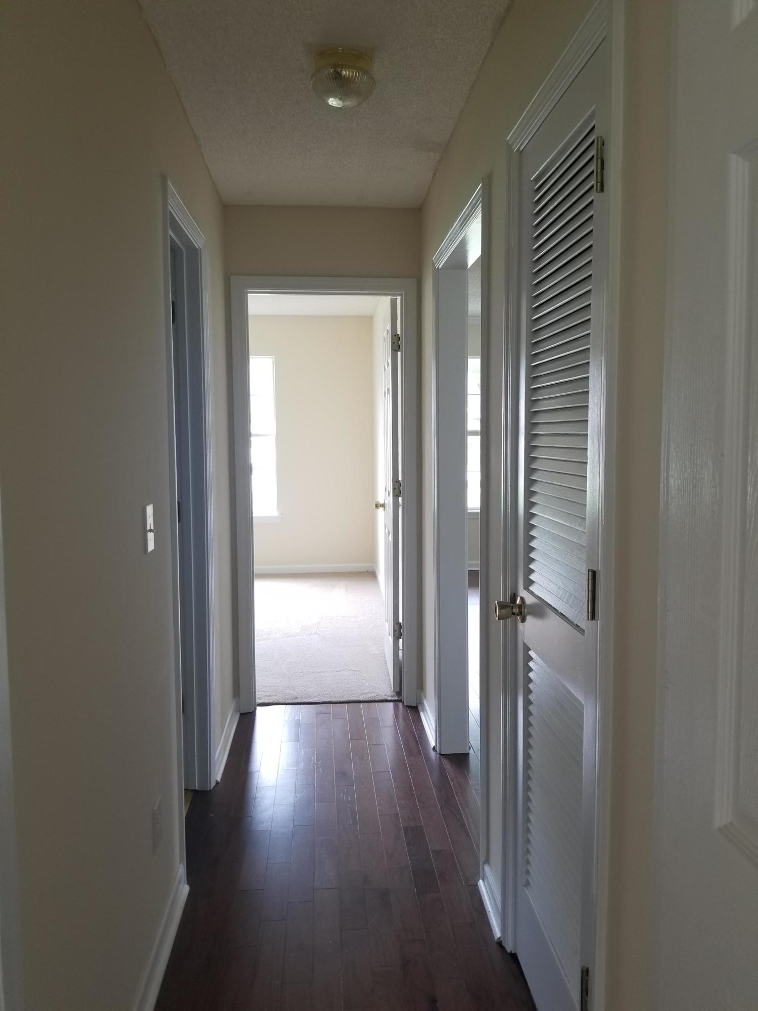 132 Beverly Drive Southwest Rome, GA 30165 - Photo 9 of 19 Hallway