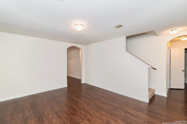 $1,675 | 10514 Goose Way, San Antonio, TX 78224