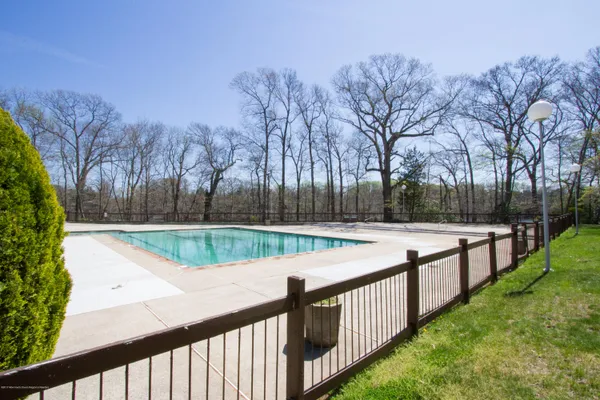 $3,200 | 120 Lexington Court, Red Bank, NJ 07701