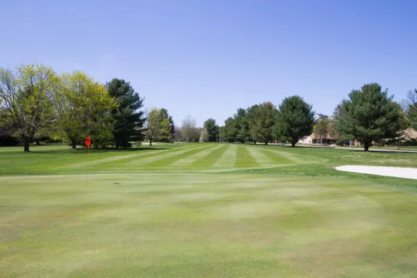 $3,200 | 120 Lexington Court, Red Bank, NJ 07701