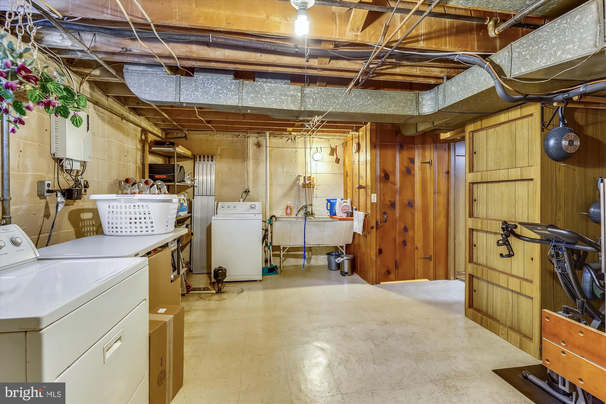 1917 Ormand Road Dundalk, MD 21222 - Photo 21 of 22 a view of a storage room
