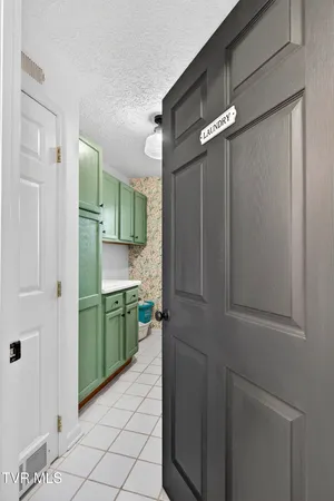 $540,000 | 18459 John Ashley Drive, Abingdon, VA 24211