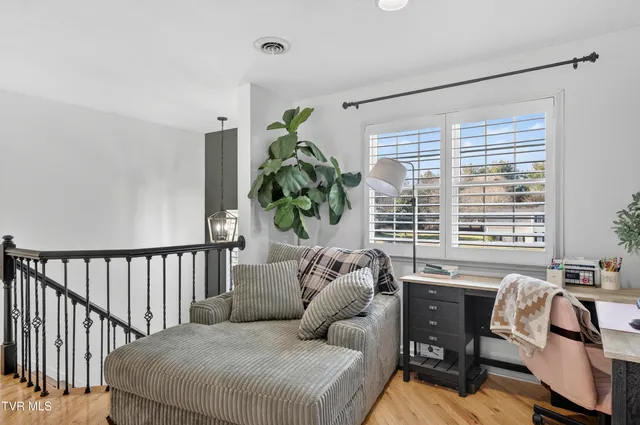 $564,900 | 18459 John Ashley Drive, Abingdon, VA 24211