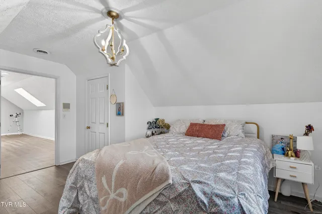 $564,900 | 18459 John Ashley Drive, Abingdon, VA 24211