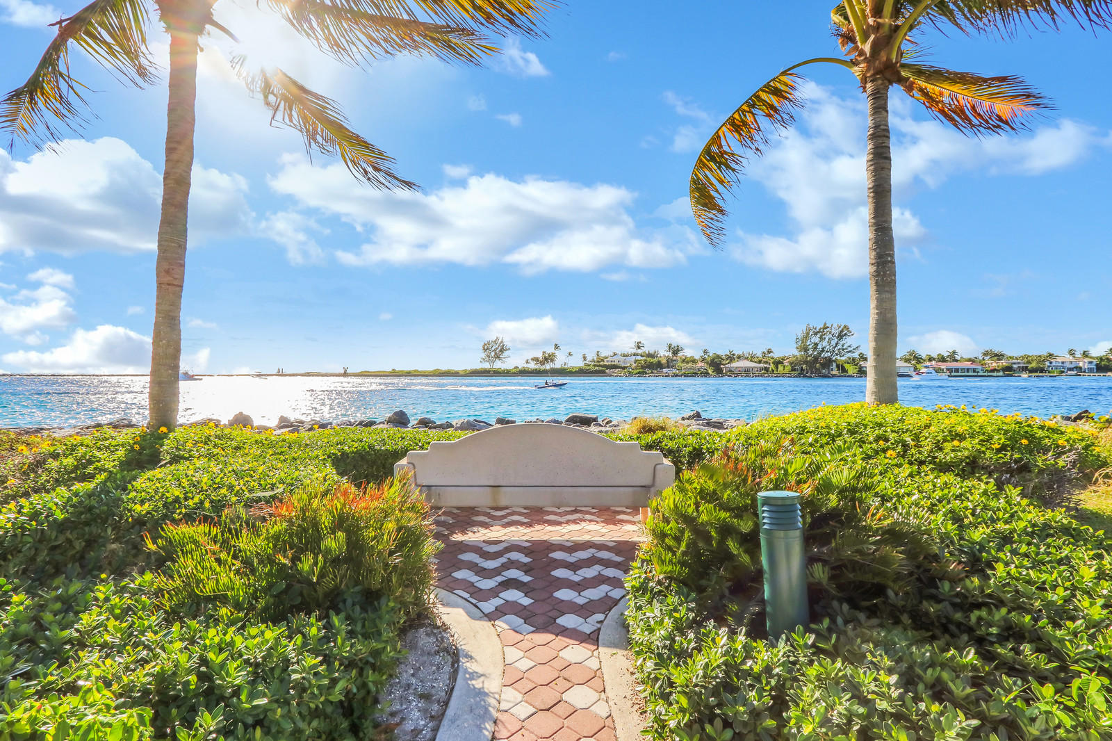 314 Inlet Way, Unit 203 Palm Beach Shores, FL 33404 - Photo 17 of 26 18_Image_18_of_20_mls