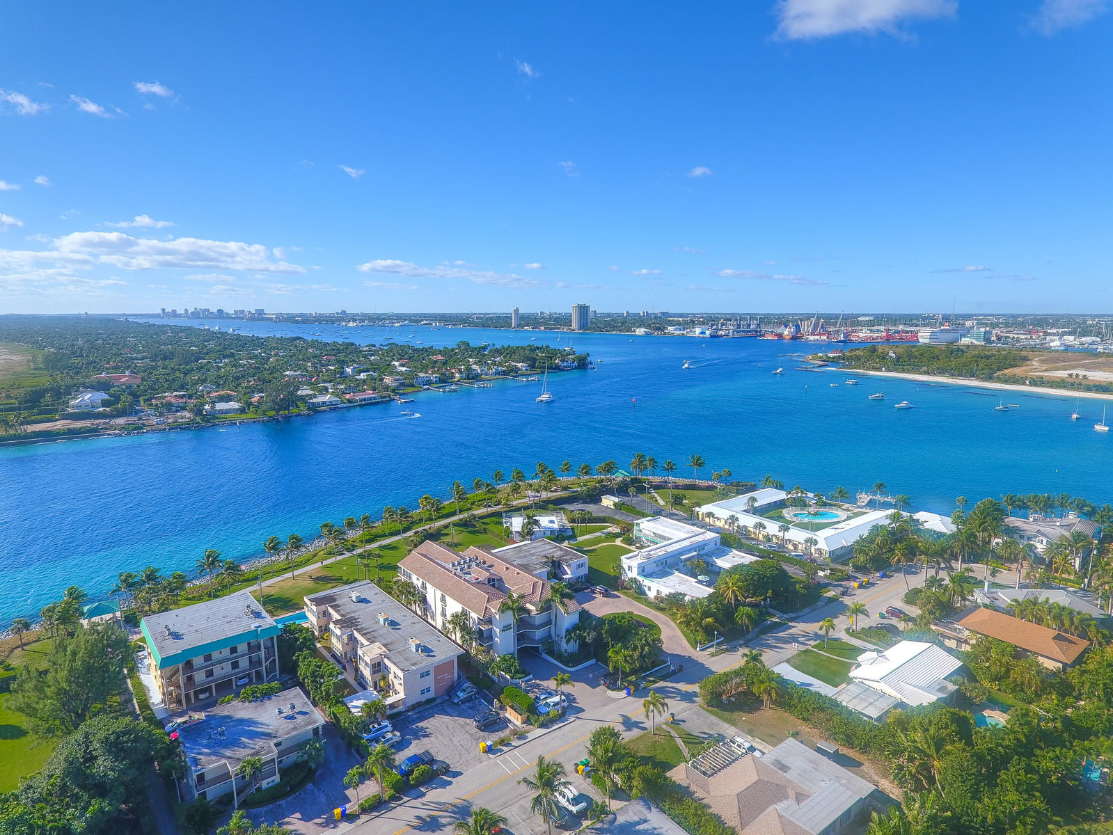 314 Inlet Way, Unit 203 Palm Beach Shores, FL 33404 - Photo 24 of 26 24_Aerials_4_of_7_mls
