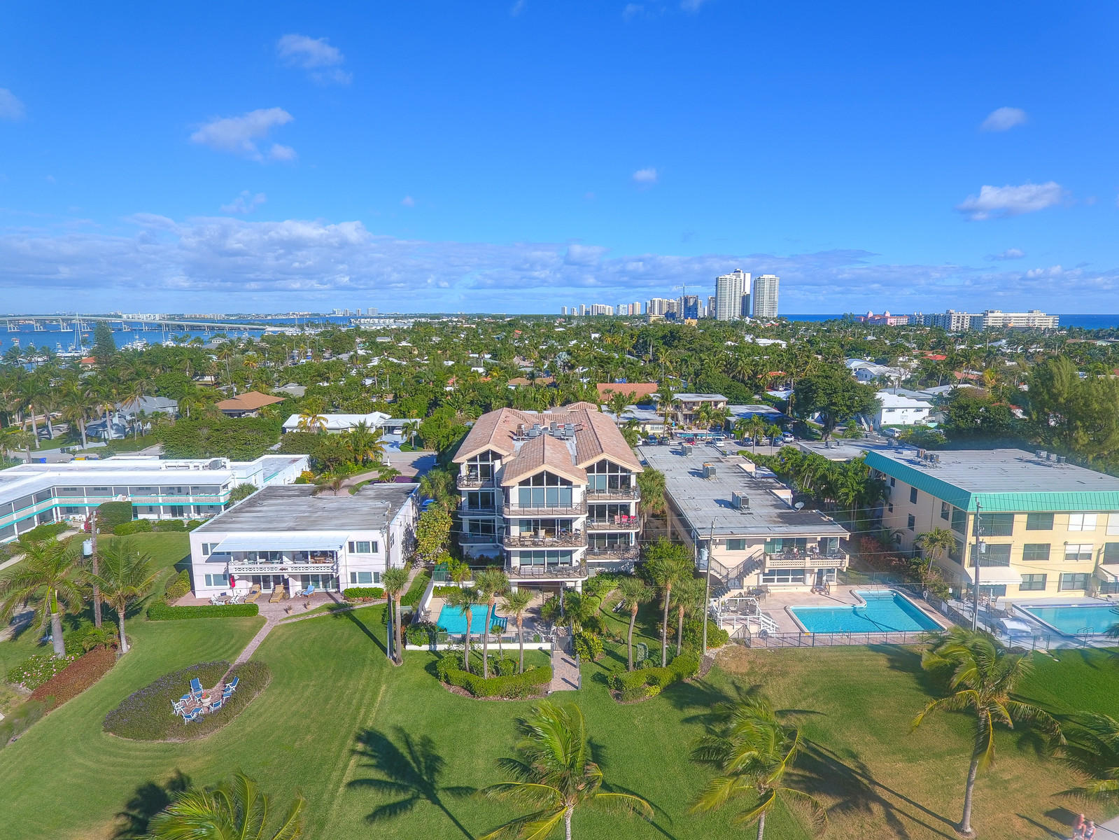 314 Inlet Way, Unit 203 Palm Beach Shores, FL 33404 - Photo 26 of 26 27_Aerials_7_of_7_mls
