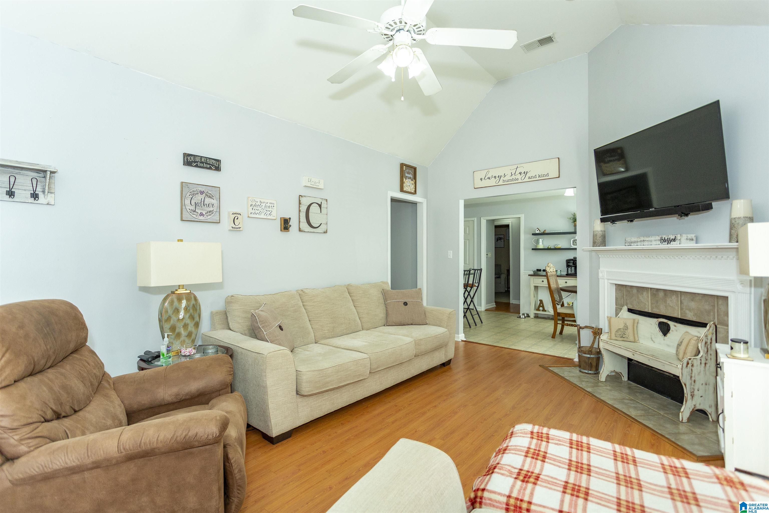 4112 Forest Lakes Road Sterrett, AL 35147 - Photo 5 of 38 Gallery Image 5