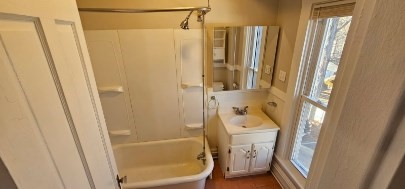 72 Linden Street, Unit 101 Reading, MA 01867 - Photo 6 of 8