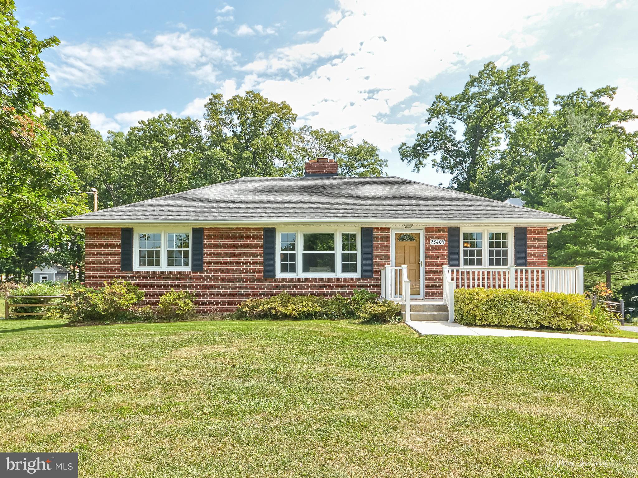 28403 Kemptown Road Damascus, MD 20872 - Photo 2 of 29 Lovely Brick home with front patio