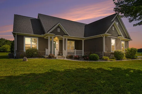 $674,900 | 3181 Chamberlain Road, Buchanan, MI 49107