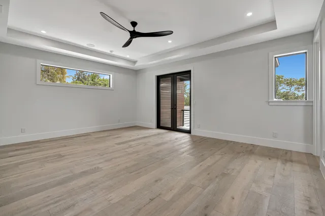 $8,999,999 | 416 South Lake Drive, Lantana, FL 33462