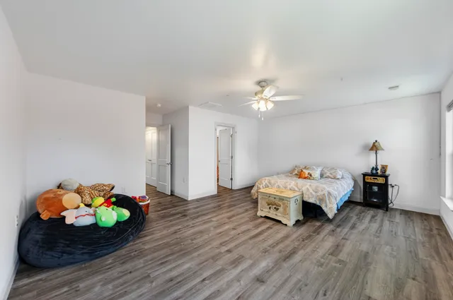 $725,000 | 1723 West Avalon Circle, Charleston, SC 29407