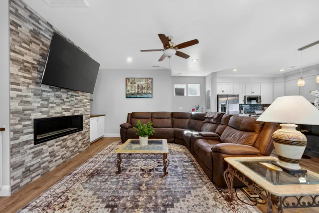 $725,000 | 1723 West Avalon Circle, Charleston, SC 29407