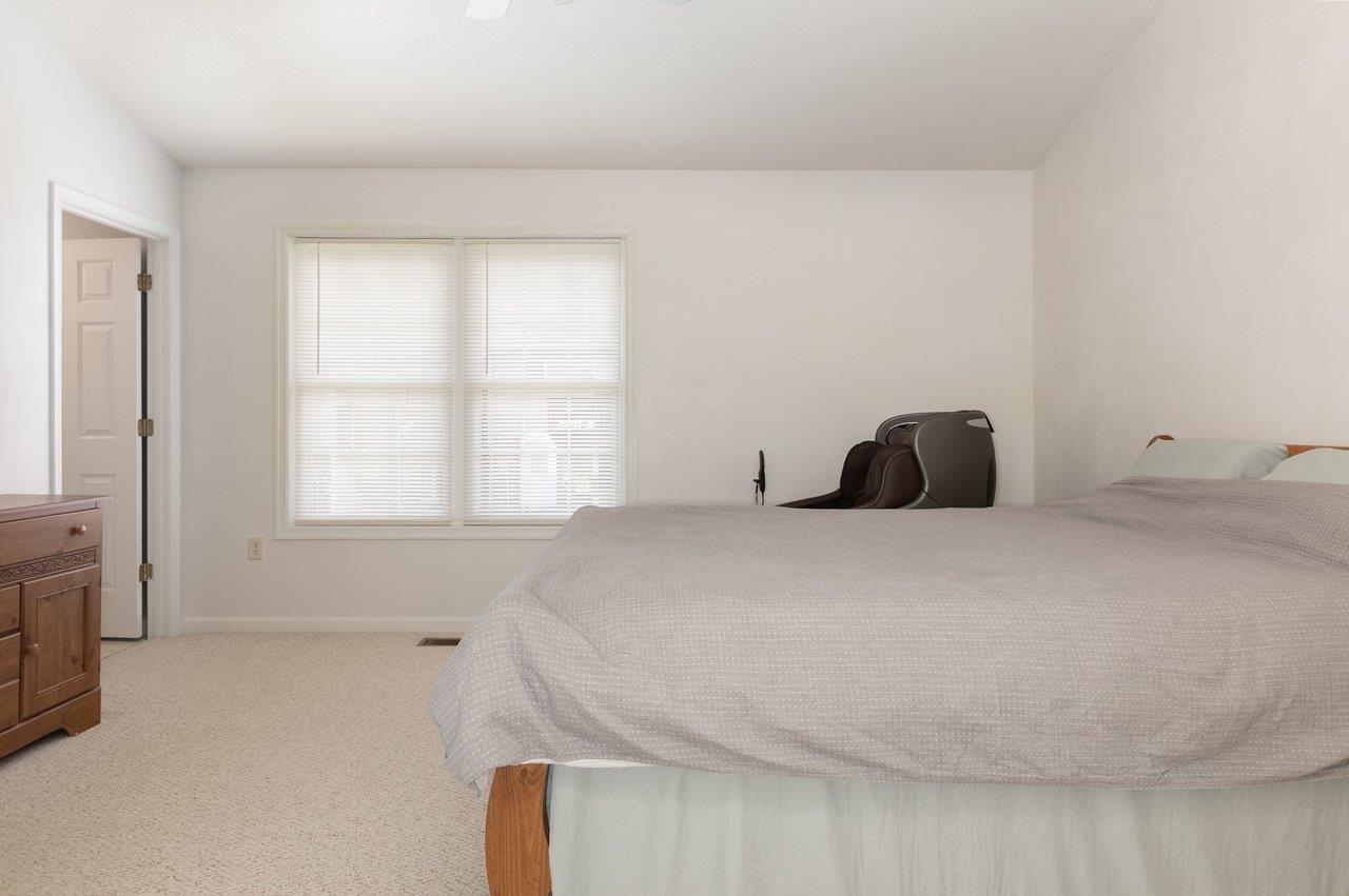 2984 Crystal Spring Lane Harrisonburg, VA 22801 - Photo 24 of 43