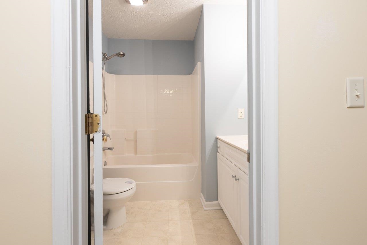 2984 Crystal Spring Lane Harrisonburg, VA 22801 - Photo 32 of 43