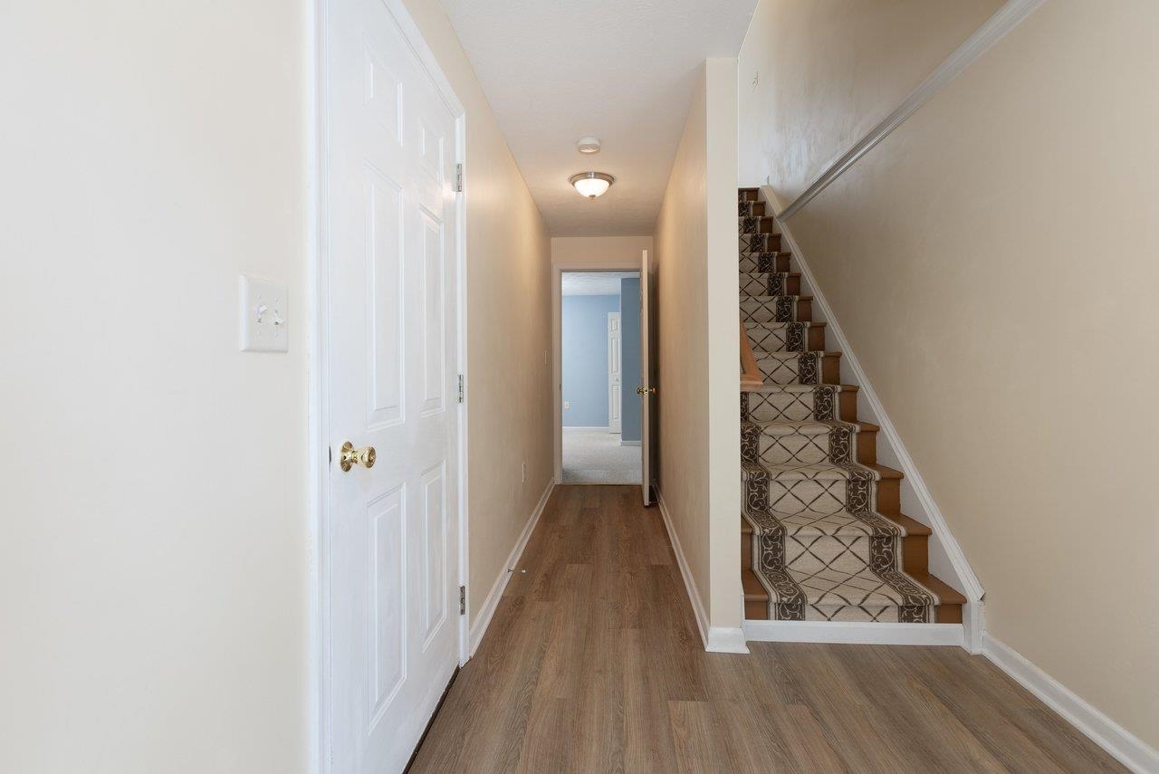 2984 Crystal Spring Lane Harrisonburg, VA 22801 - Photo 4 of 43