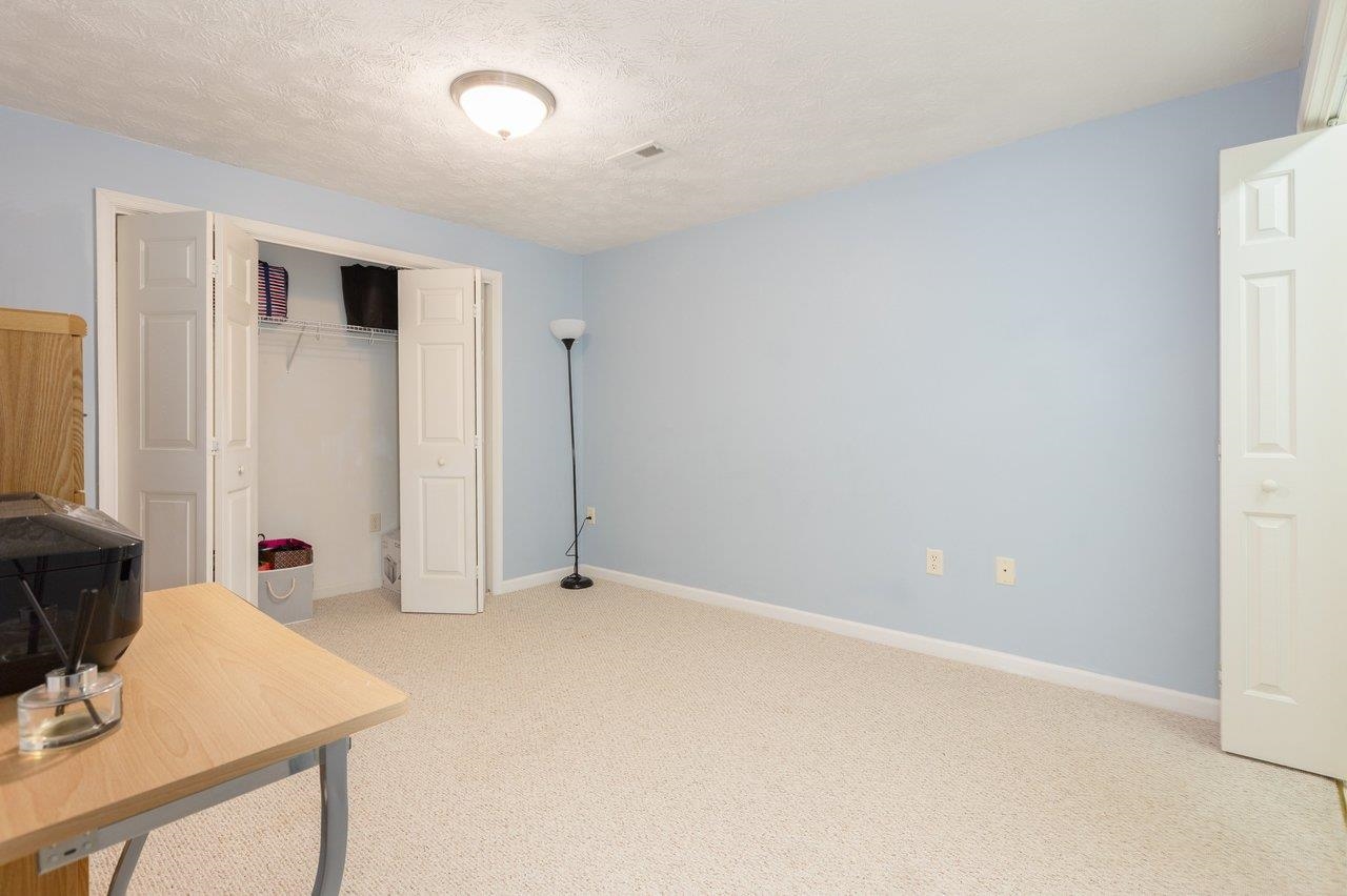 2984 Crystal Spring Lane Harrisonburg, VA 22801 - Photo 6 of 43