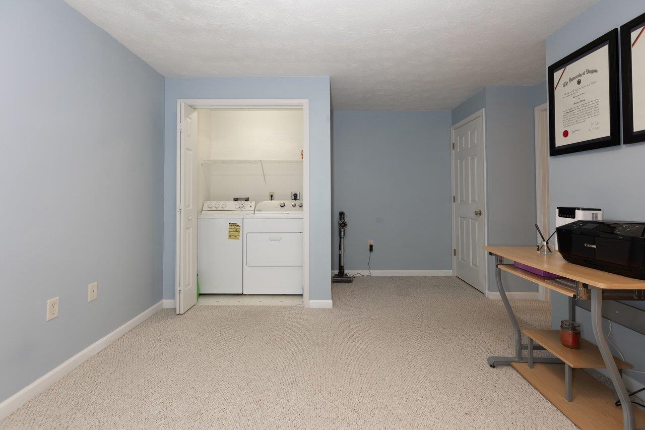 2984 Crystal Spring Lane Harrisonburg, VA 22801 - Photo 8 of 43
