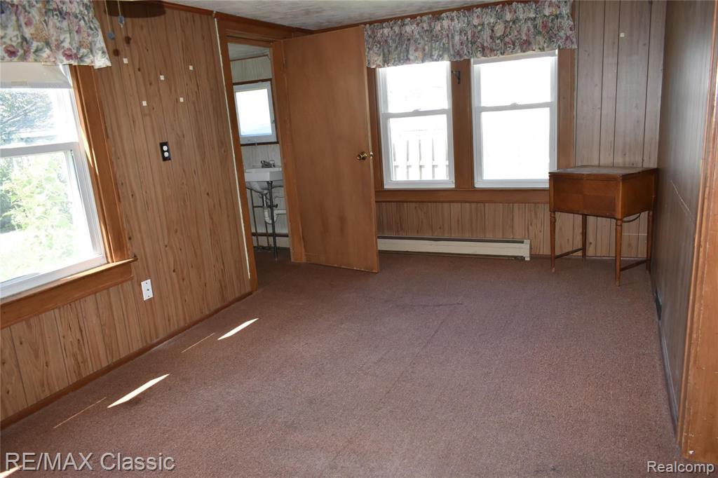 160 Roehrig Street Trenton, MI 48183 - Photo 9 of 26