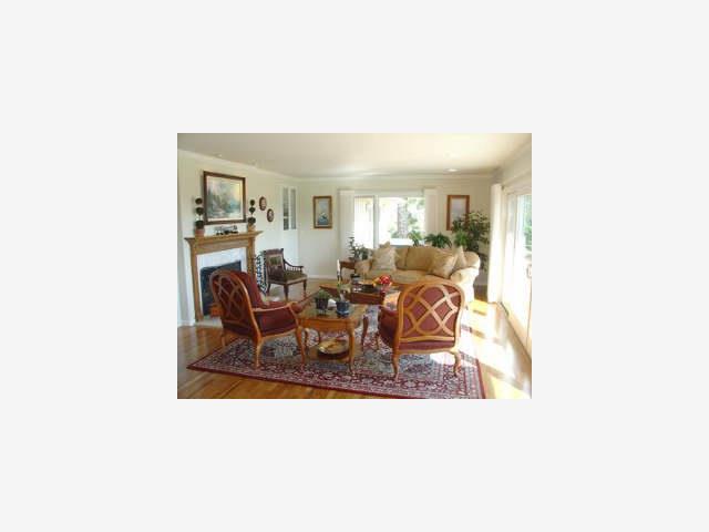 25375 Spanish Ranch Road Los Gatos, CA 95033 - Photo 2 of 8 Gallery Image 2
