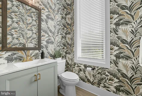 $1,995,000 | 8215 River Road, Bethesda, MD 20817