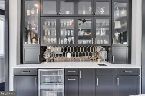 $1,995,000 | 8215 River Road, Bethesda, MD 20817