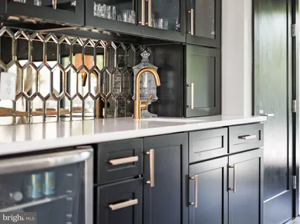 $1,995,000 | 8215 River Road, Bethesda, MD 20817