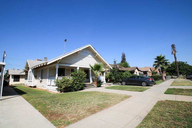 1143 M Street Reedley, CA 93654 - Photo 3 of 10