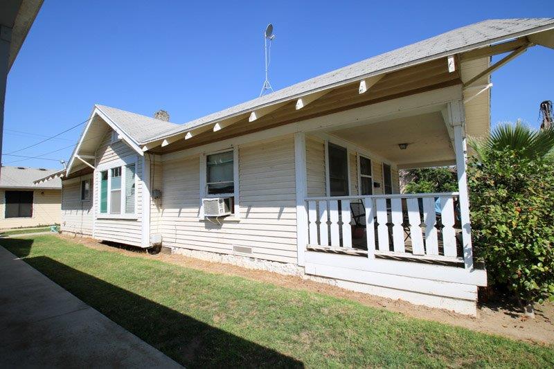 1143 M Street Reedley, CA 93654 - Photo 4 of 10