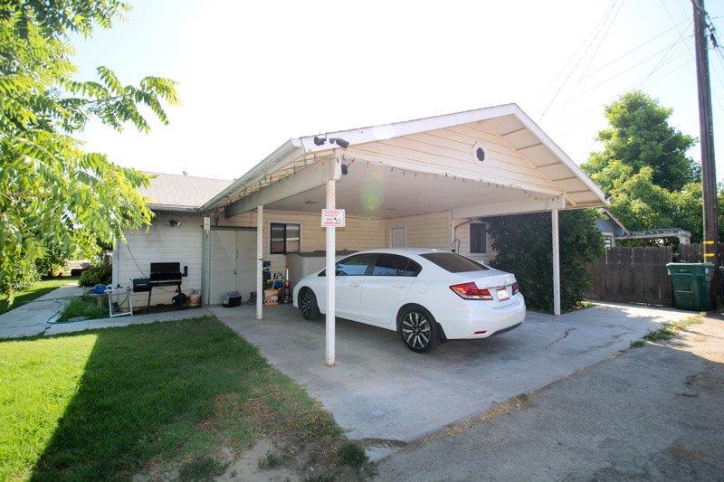 1143 M Street Reedley, CA 93654 - Photo 9 of 10