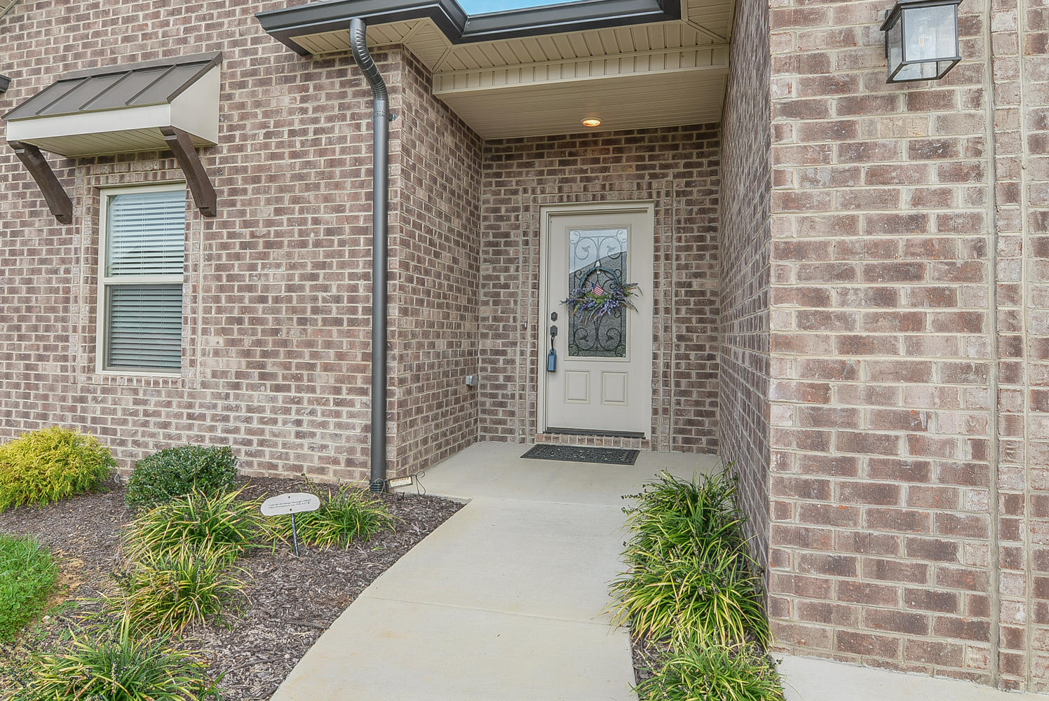 203 Ripple Falls Gray, TN 37615 - Photo 4 of 32 203 Ripple front entry