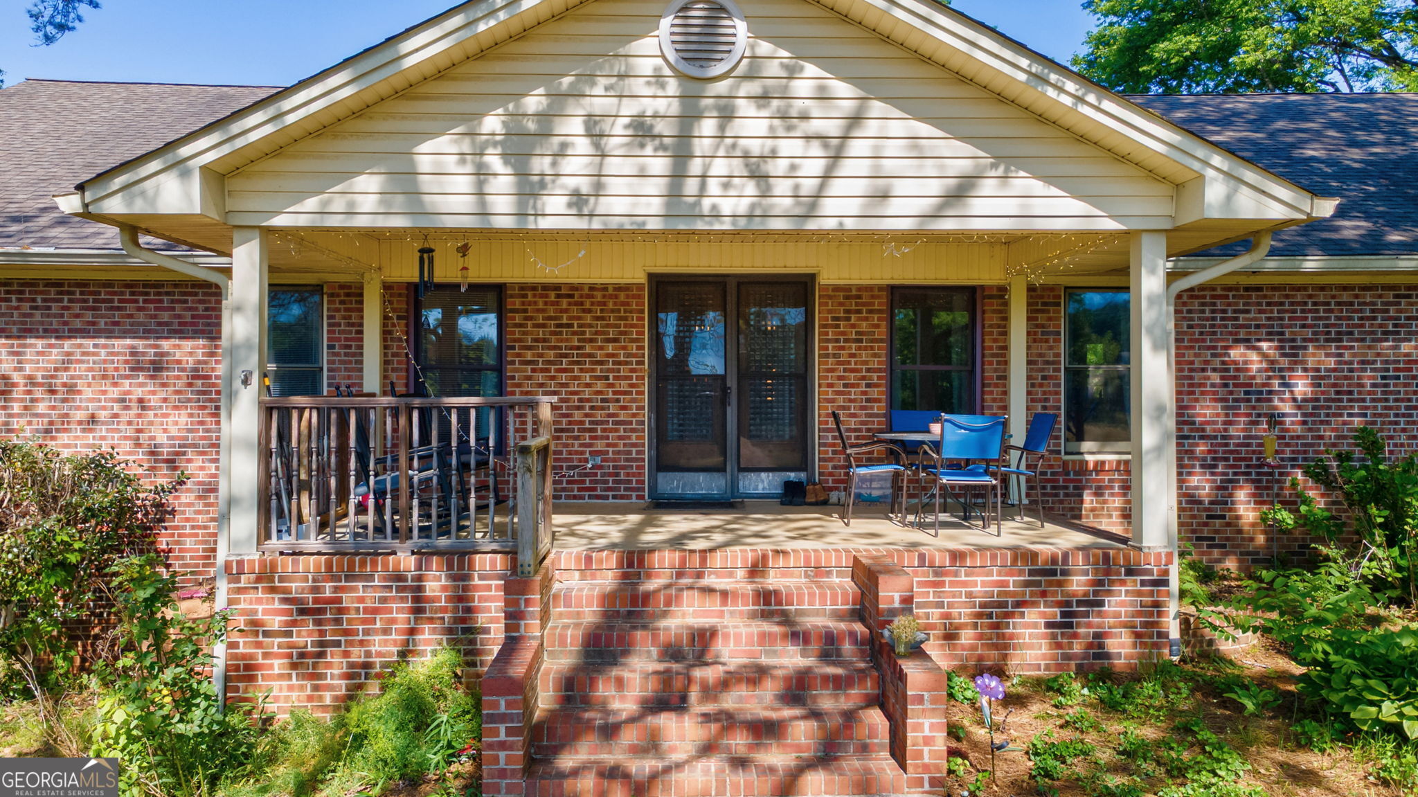 1281 Apalachee River Road Madison, GA 30650 - Photo 2 of 101