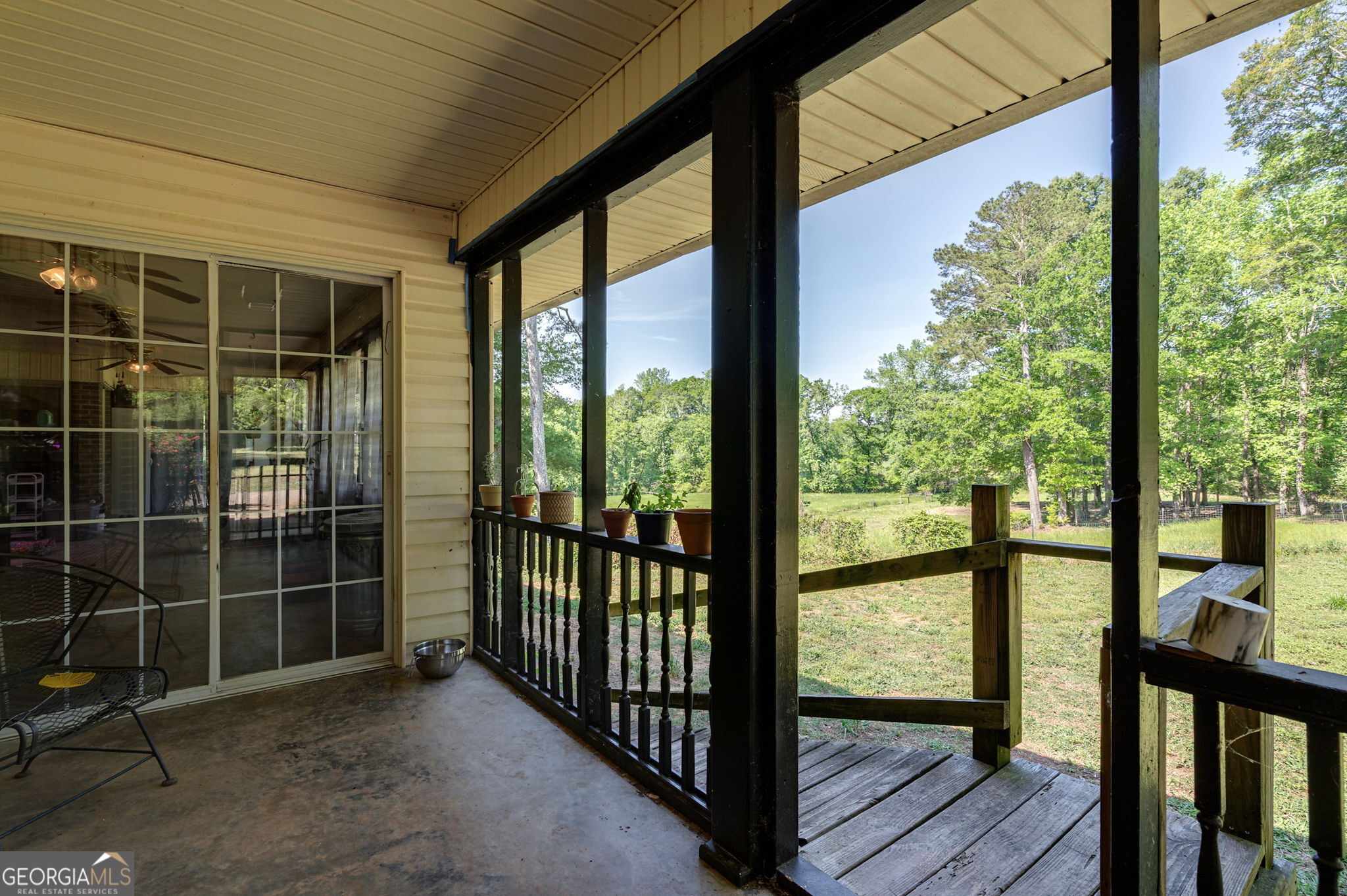 1281 Apalachee River Road Madison, GA 30650 - Photo 7 of 101