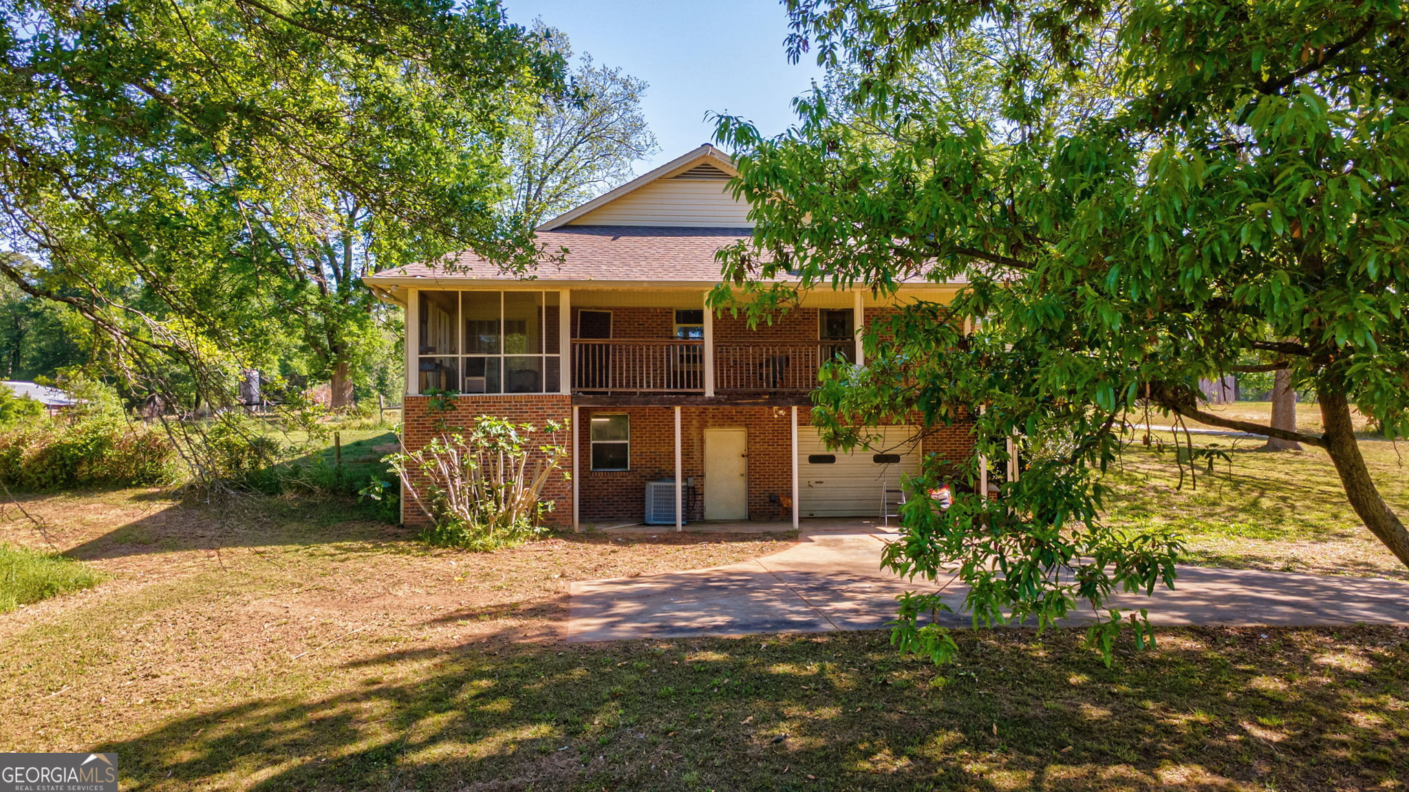 1281 Apalachee River Road Madison, GA 30650 - Photo 75 of 98 a view of a house with backyard and garden