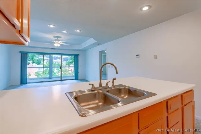 $250,000 | 188 Charleston Drive, Unit 2A, Four Seasons, MO 65049