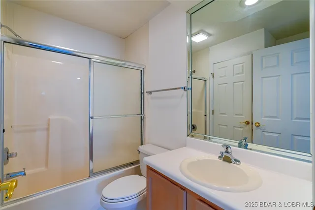 $250,000 | 188 Charleston Drive, Unit 2A, Four Seasons, MO 65049