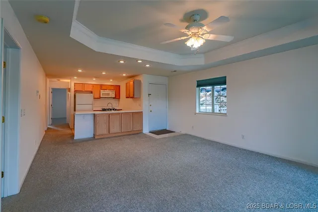 $250,000 | 188 Charleston Drive, Unit 2A, Four Seasons, MO 65049