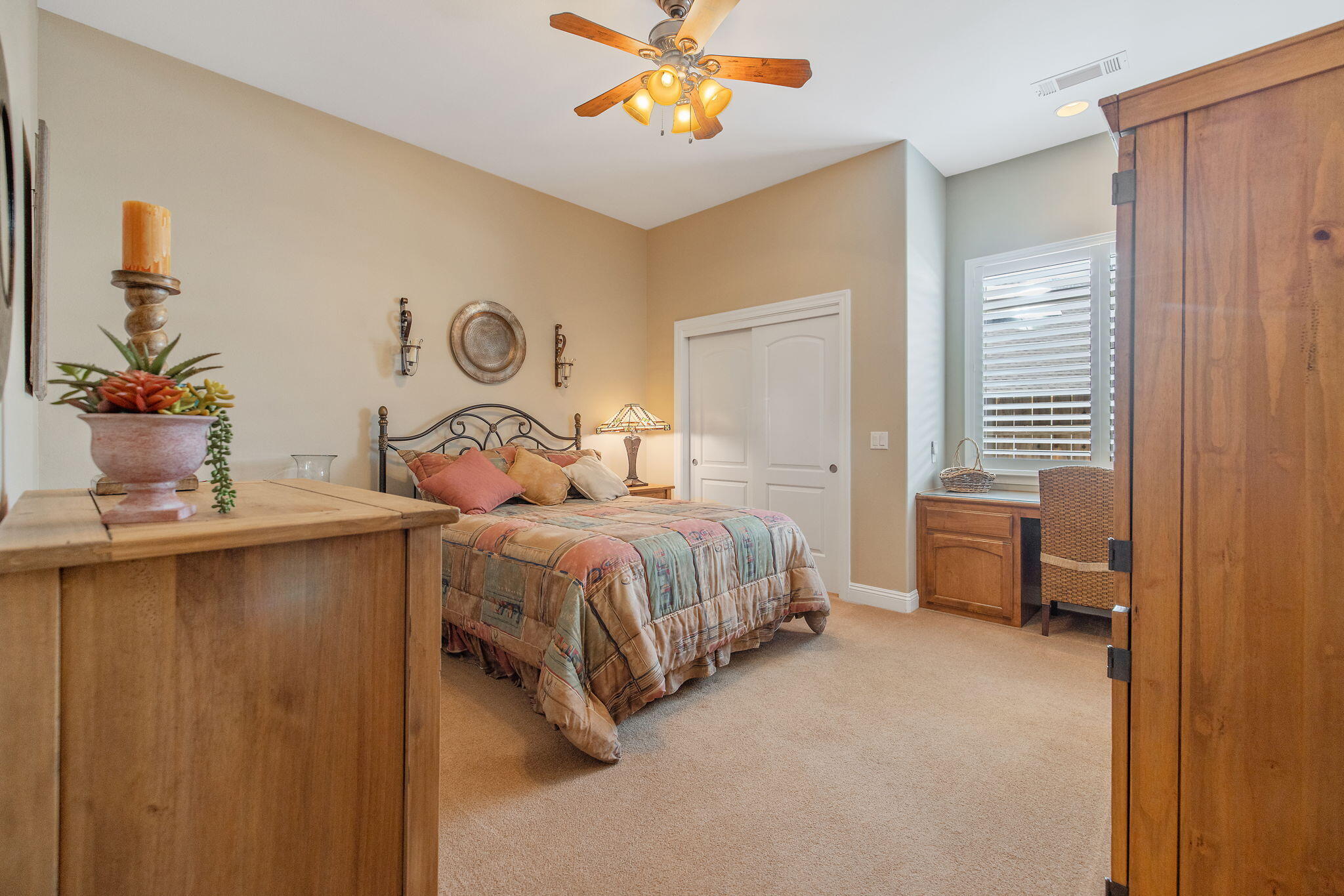760 St James Court Exeter, CA 93221 - Photo 50 of 77 North Jack & Jill bedroom