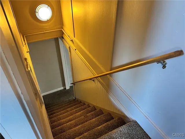 $299,900 | 461 South Main Street, Clay, NY 13212