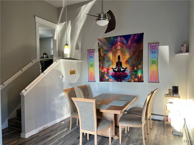 $299,900 | 461 South Main Street, Clay, NY 13212