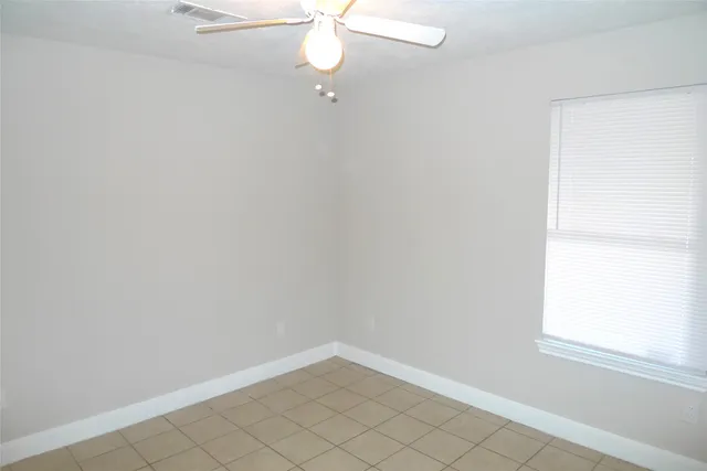 $1,650 | 19939 Great Elms Drive, Cypress, TX 77433