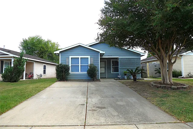 $1,650 | 19939 Great Elms Drive, Cypress, TX 77433