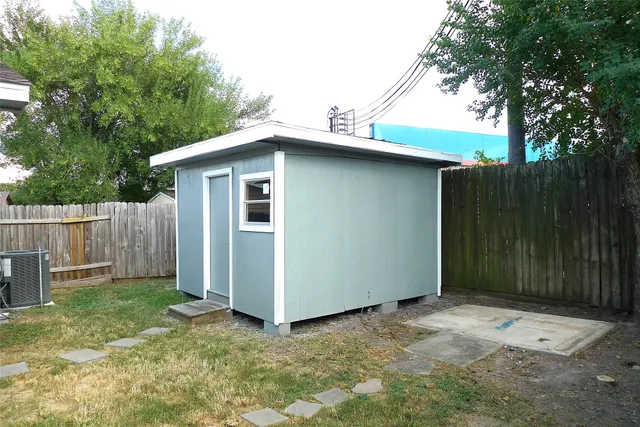 $1,650 | 19939 Great Elms Drive, Cypress, TX 77433