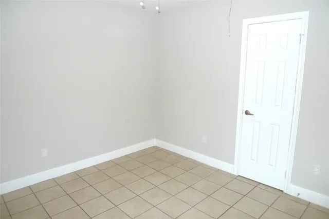 $1,650 | 19939 Great Elms Drive, Cypress, TX 77433