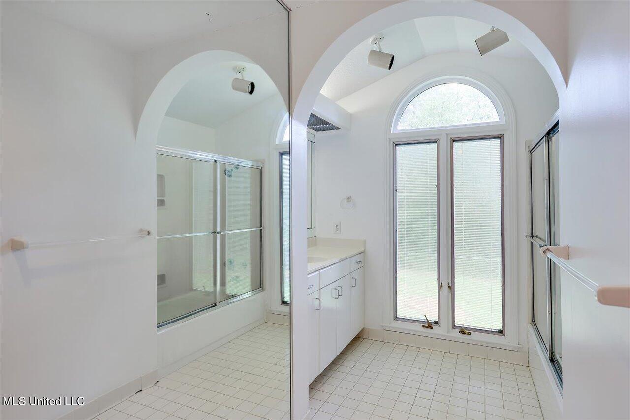 2009 Southwood Road Jackson, MS 39211 - Photo 31 of 54 38-2009 Southwood Rd