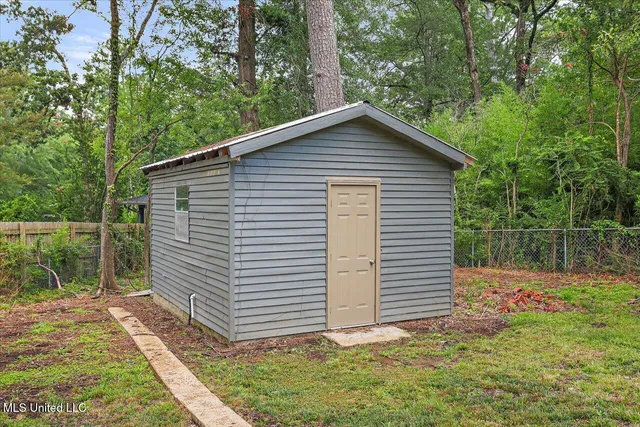 $265,000 | 2009 Southwood Road, Jackson, MS 39211