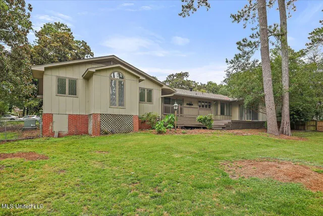 $265,000 | 2009 Southwood Road, Jackson, MS 39211