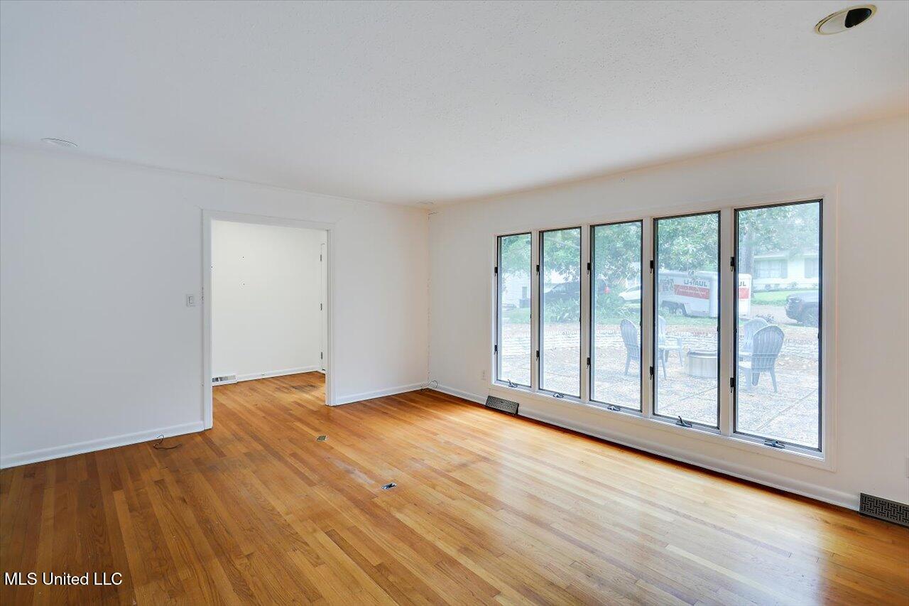 2009 Southwood Road Jackson, MS 39211 - Photo 10 of 54 11-2009 Southwood Rd